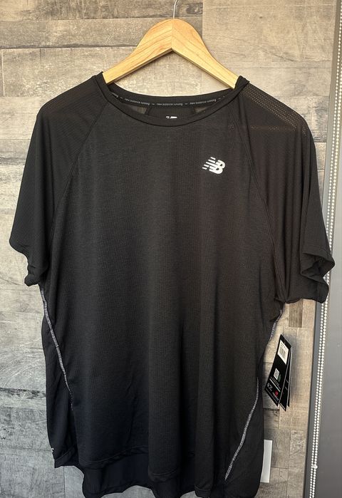 Женская спортивная футболка New Balance XL