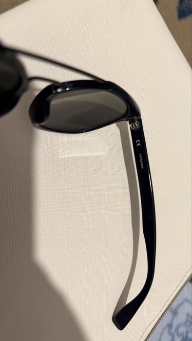 Óculos de Sol Trussardi Originais - Estilo Moderno Unissexo
