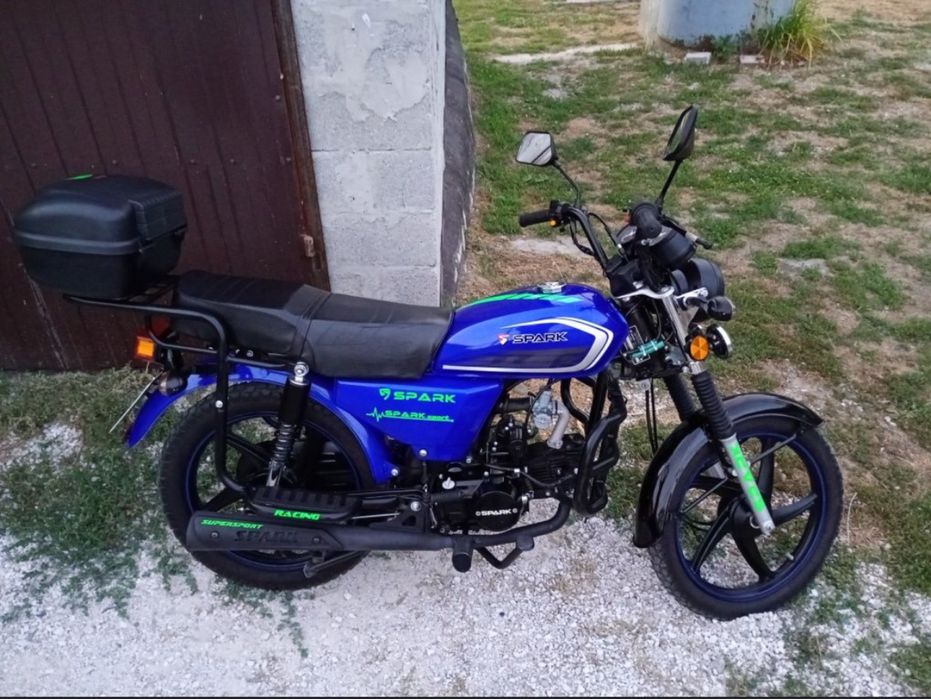 Аренда прокат скутеров скутерів мото мопед Spark под доставку, глово