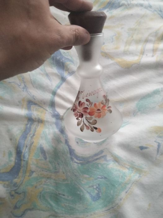 Glass Vinegar Bottle423703388420188161