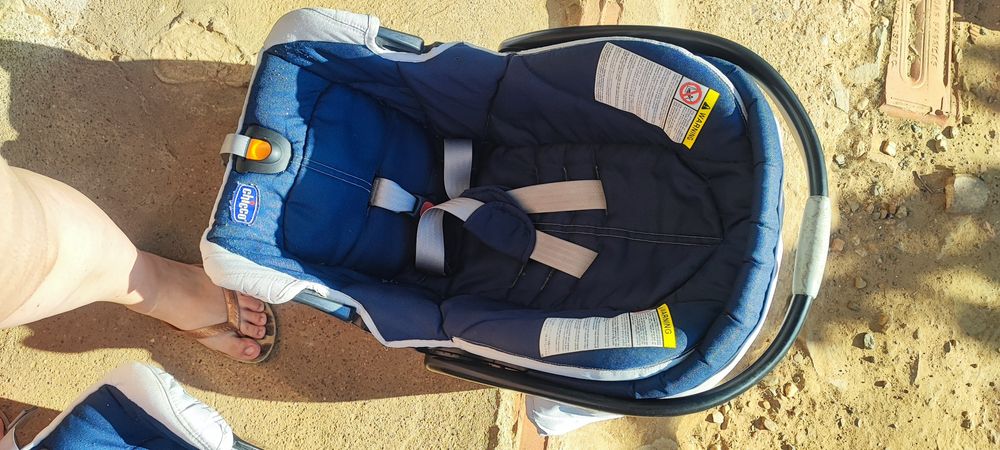 Carrinho Chicco duplo de gémeos