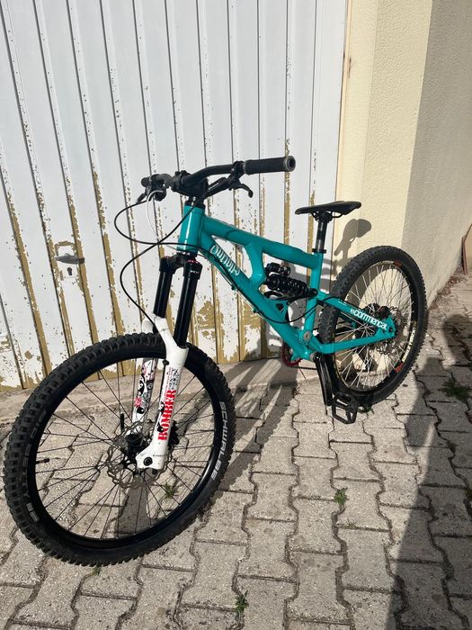 Bicicleta Commencal Furious – Downhill / Freeride