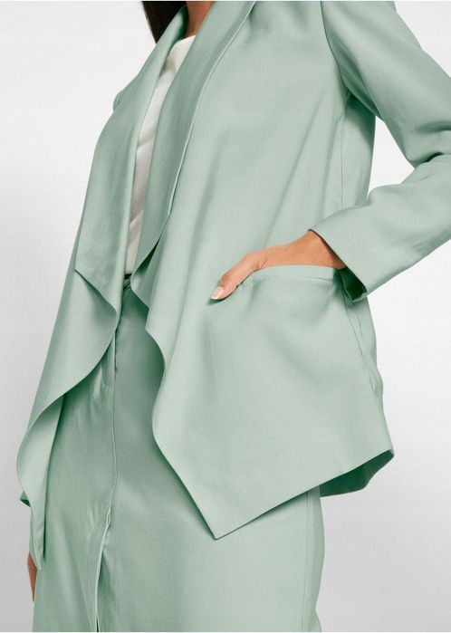 B.P.C modny żakiet asymetryczny miętowy ^40