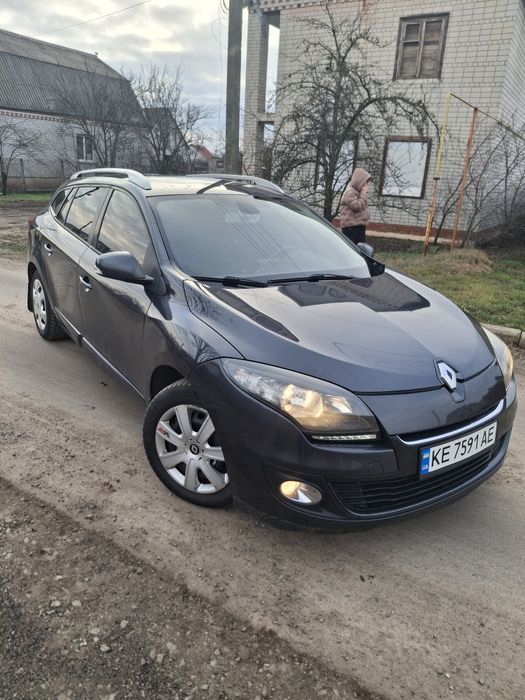 Продам Renault Megan 3 2013г