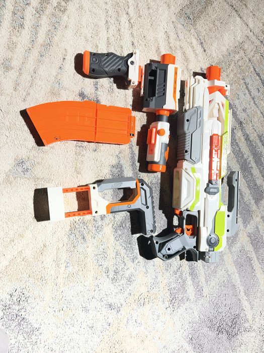 Sprzedam nerfy w calosci