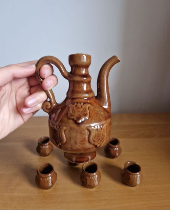 Serwis gliniany brązowy kawiarka rustykalny stary 6 kubeczków