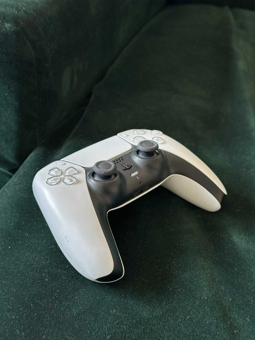 White PS5 DualSense Controller | Right Analog Stick Drift64752247840258122