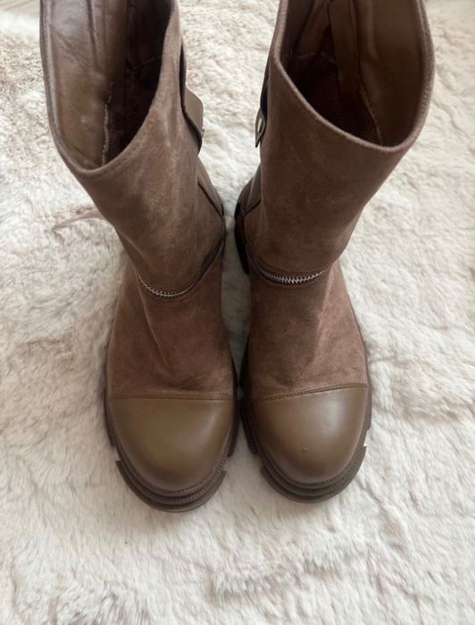 Modne zamszowe botki rozmiar 41