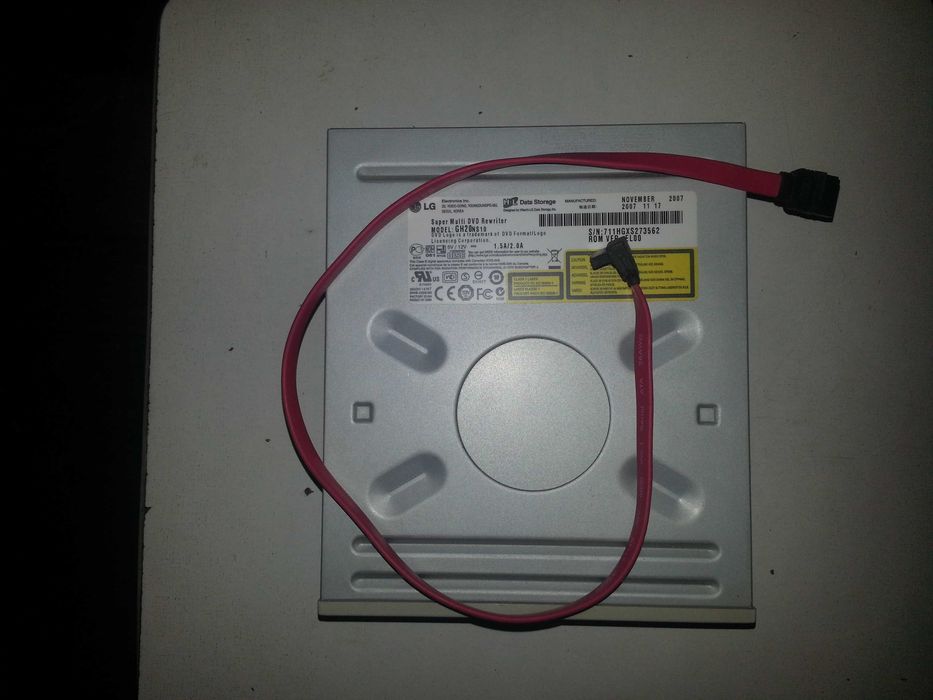 Оптичний пішучий дисковод LG GH20NS10 SATA
