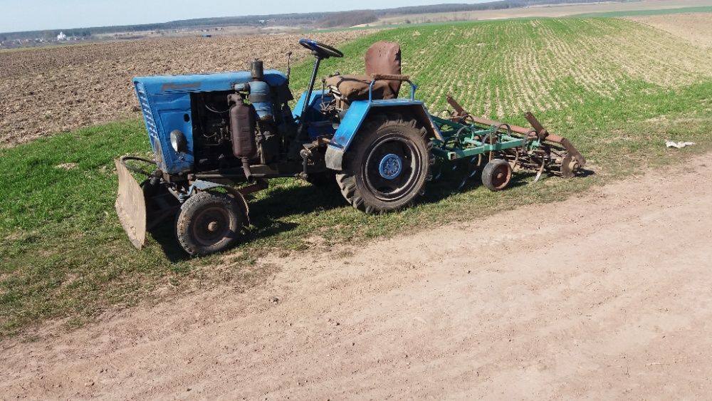 Саморобний трактор, двигун т25