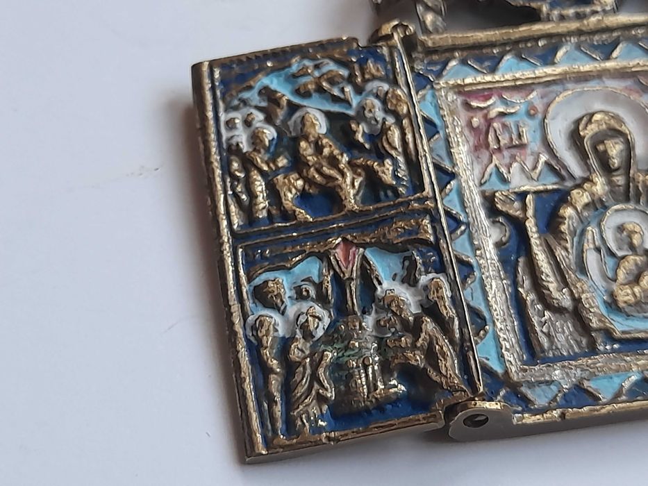 Prawosławna ikona podróżna z Matką Boską i aniołkami (mosiężna)