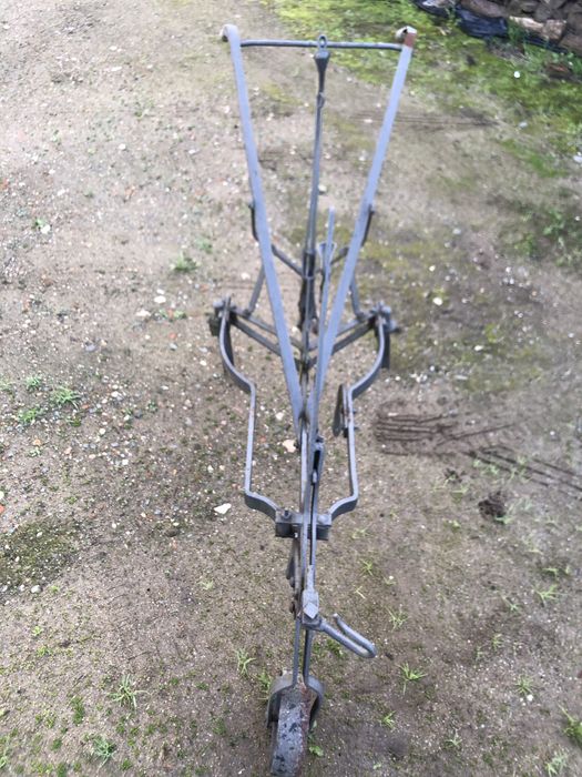 Charrua antiga para decoraçaode jardim