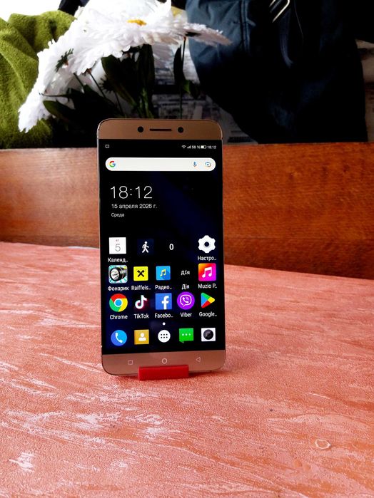 LeEco Le2 (X526) 3/32GB, 4К - Мощный, Красивый и прочный смартфон в Шикарном состоянии