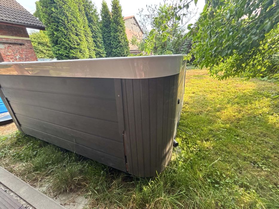 jacuzzi marka Wellis