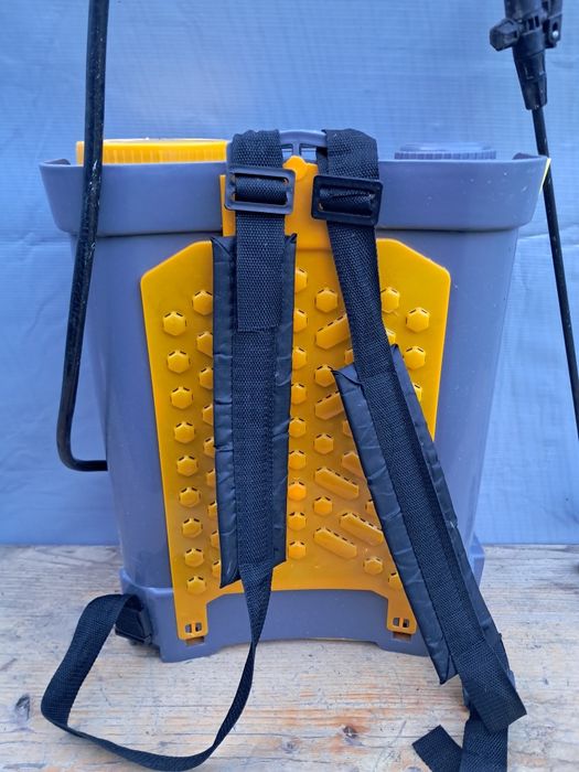 Opryskiwacz akumulatorowy powermat pm-OA-16T