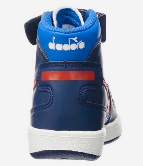Кроссовки Diadora