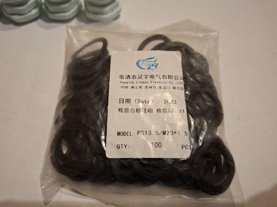 Dławik do kabli 18 sztuk