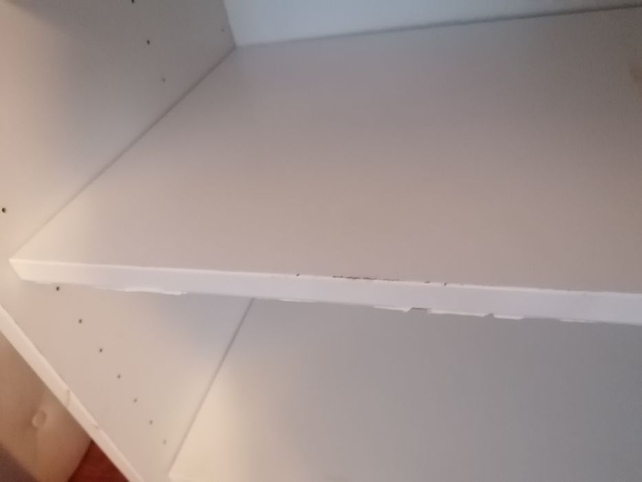 Estante branca do ikea