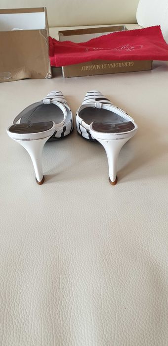 босоножки 36,5 Италия, Балетки