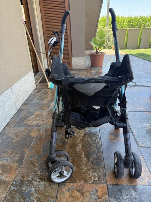 carrinho de bebe usado
