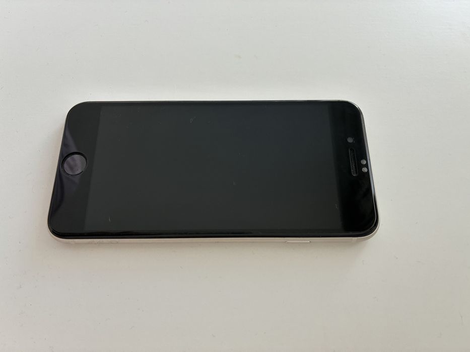 iPhone SE 3 - 2022 – 256GB - Starlight