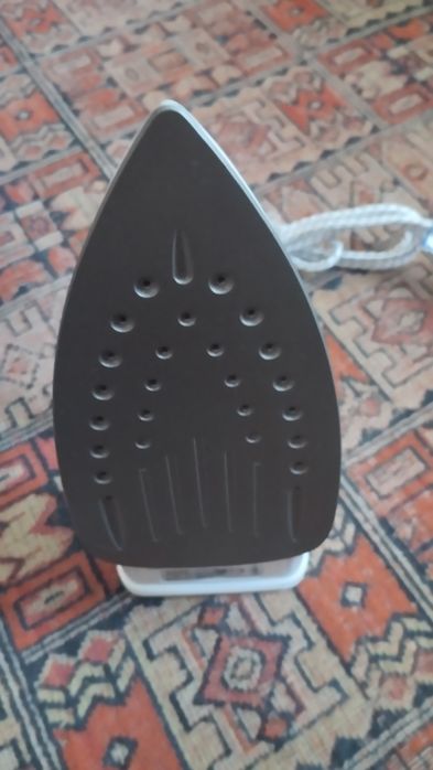 Продам новий утюгJDW,модельsG 5001,