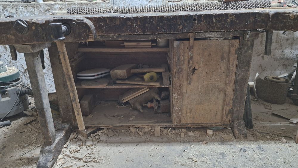 Stara strugnica stolarska do renowacji , stół warsztatowy