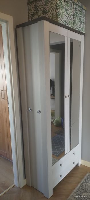 Szafa Antwerpen przedpokój.