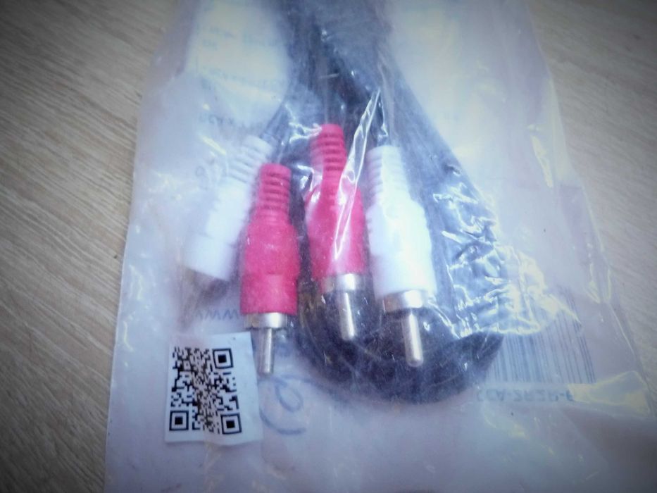 аудіо кабеля по 100 грн.