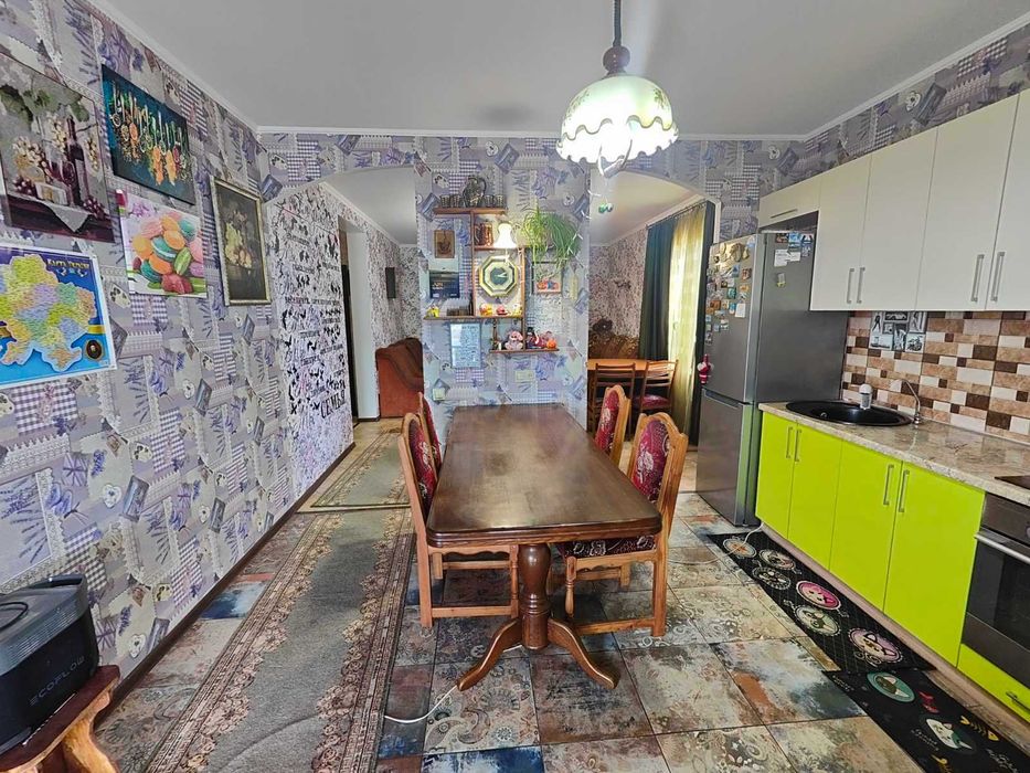 ПРОДАм будинок селище Сонячне