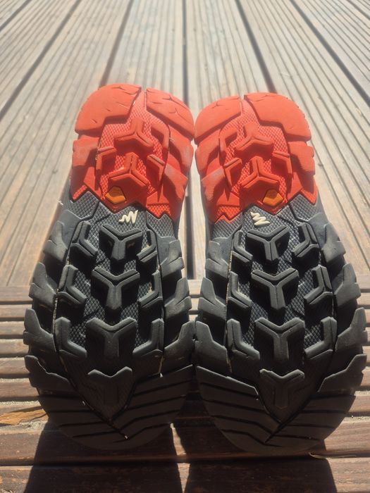 Wodoodporne buty trekkingowe quechua