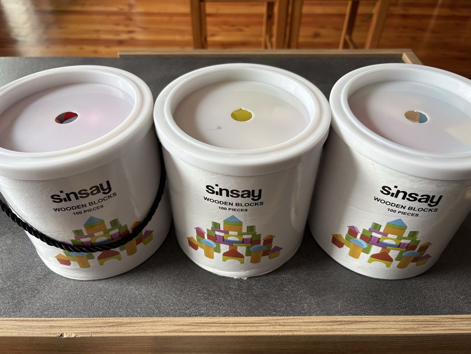3 pudełka klocki drewniane sinsay 100 sztuk