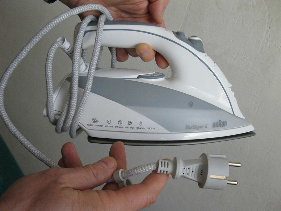 Утюг Braun 3674E TexStyle 5 праска