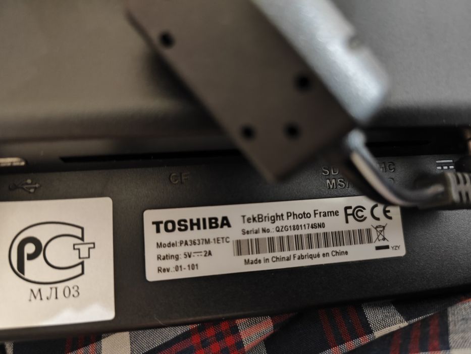 Фоторамка Toshiba (Model: PA3637M-1ETC).