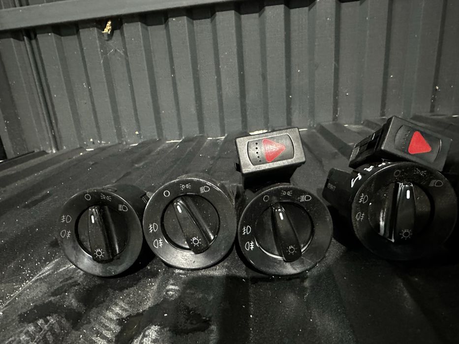 Перемикач світла включатель passat /skoda/audi/seat