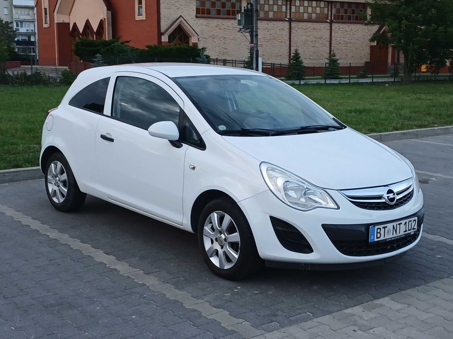 Opel corsa 2011 1.2 benzyna klima