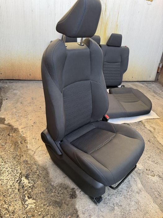 Toyota RAV4 2019-2025 Салон Сидіння Сідушки Сидения комплект. РОЗБОРКА