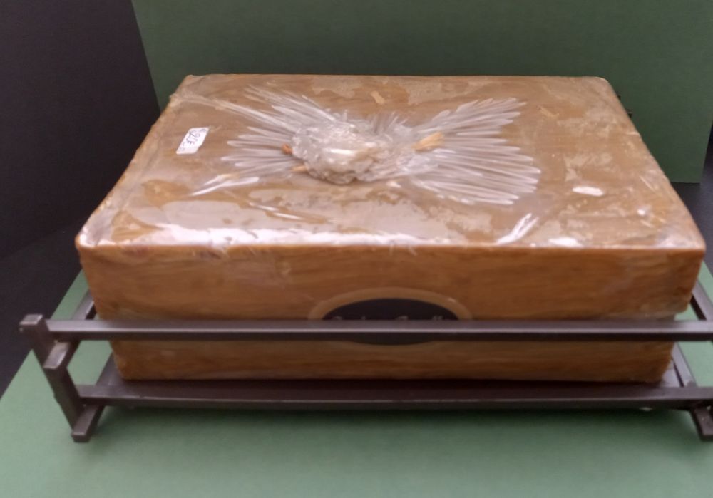 Vela grande com suporte