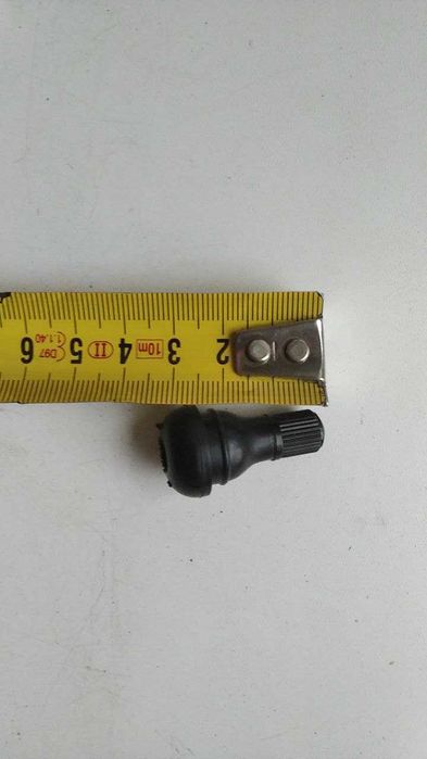 ниппель вентиль сосок для бескамерных шин бескамерка TR-412