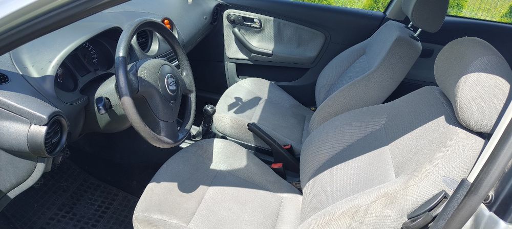 Seat Ibiza 3  6L1 1.4 75km