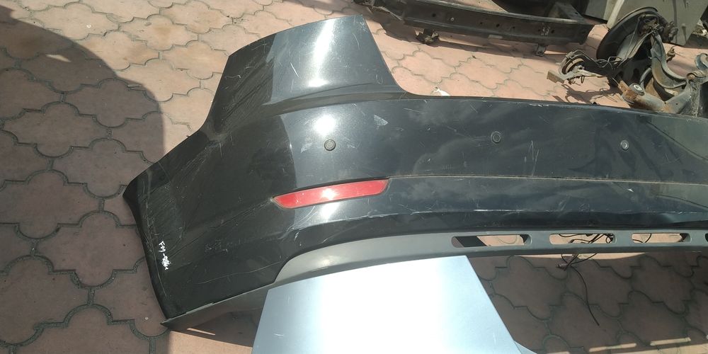 Ford Mondeo MK4 zderzak klapa lampa drzwi