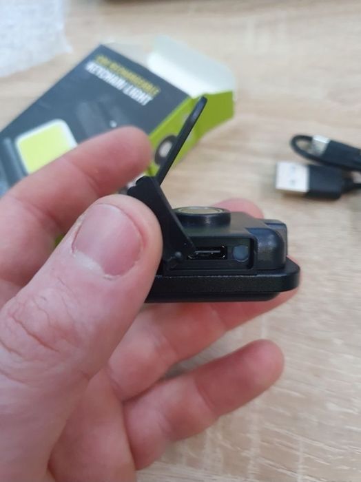 Акумуляторний міні ліхтарик LED 4 режими, карабін, магніт, брелок