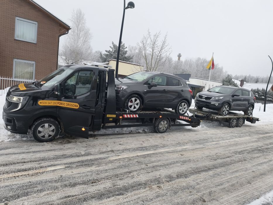 Autolaweta*Przewóz samochodów,osób,sprzętu rolniczego i inne.