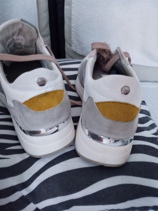 Tommy Bove, śliczne sneakersy  damskie r.37