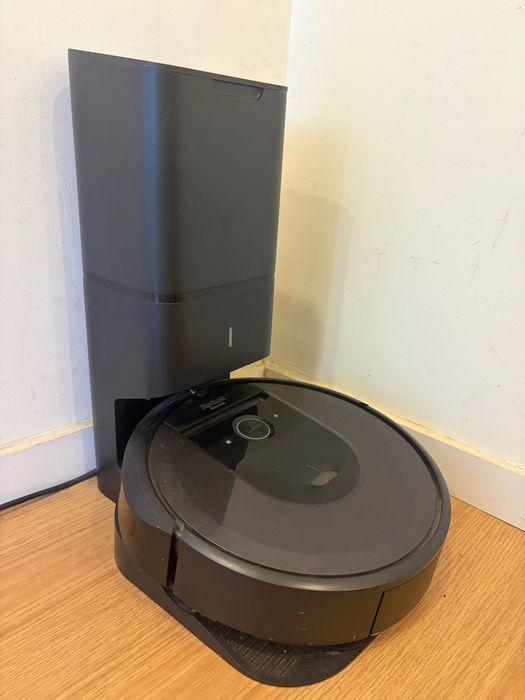 Aspirador IRobot Roomba Combo i8