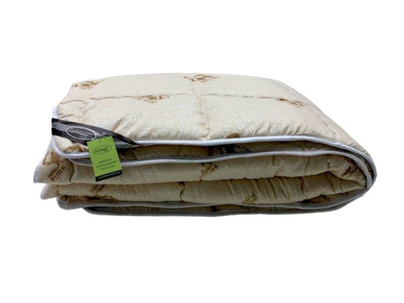 Ковдра весняна. Касетна стьобка. Фабрика: Лелека. 200 грам щільність.