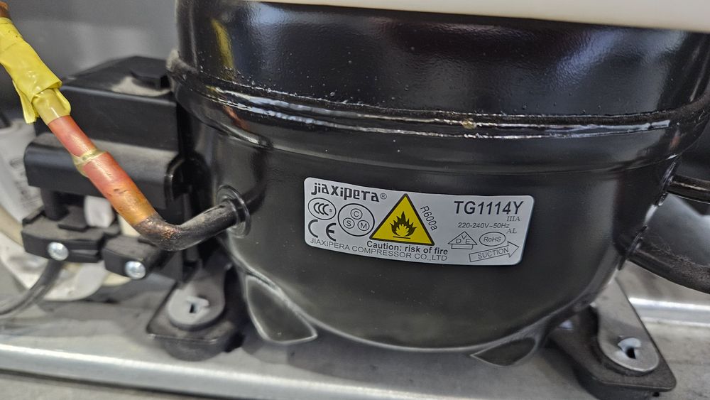 Części do lodówki Indesit BIAA 13PFSI
