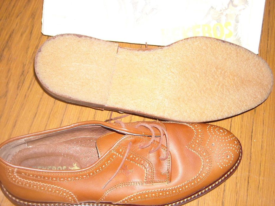 Buty męskie skórzane BEKEROS nr 44