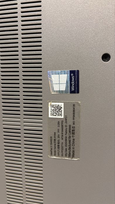 Lenovo IdeaPad 3 15" Computer in excellent condition with invoice64283912563330122