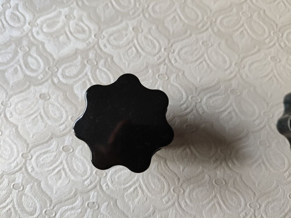 Porca estrela M8 plástico